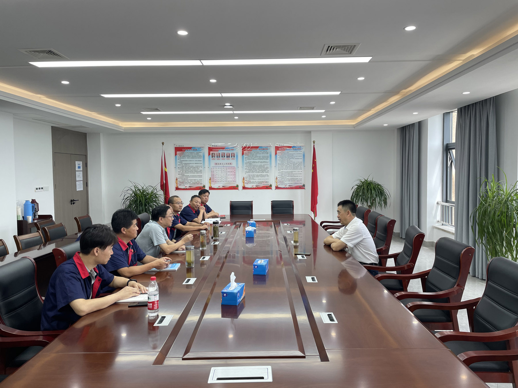 集團公司黨委委員、總工程師周俊到公司調研 