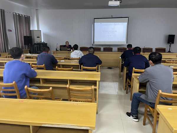 第二建筑工程事業(yè)部開(kāi)展安全標(biāo)準(zhǔn)化工地建設(shè)培訓(xùn) 第二建筑工程事業(yè)部開(kāi)展安全標(biāo)準(zhǔn)化工地建設(shè)培訓(xùn)