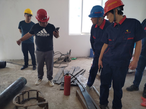 公司開展消防和動火作業(yè)專項(xiàng)安全檢查 公司開展消防和動火作業(yè)專項(xiàng)安全檢查